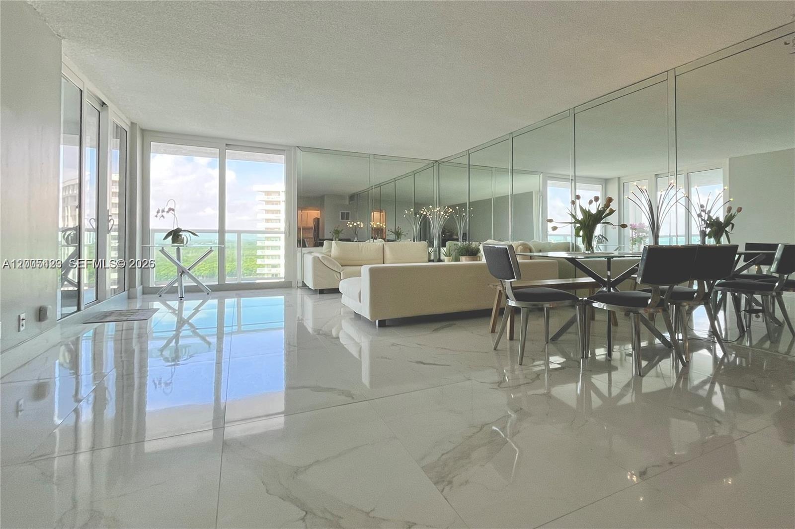 100 Bayview Dr # 1827, Sunny Isles Beach FL 33160 photo 4