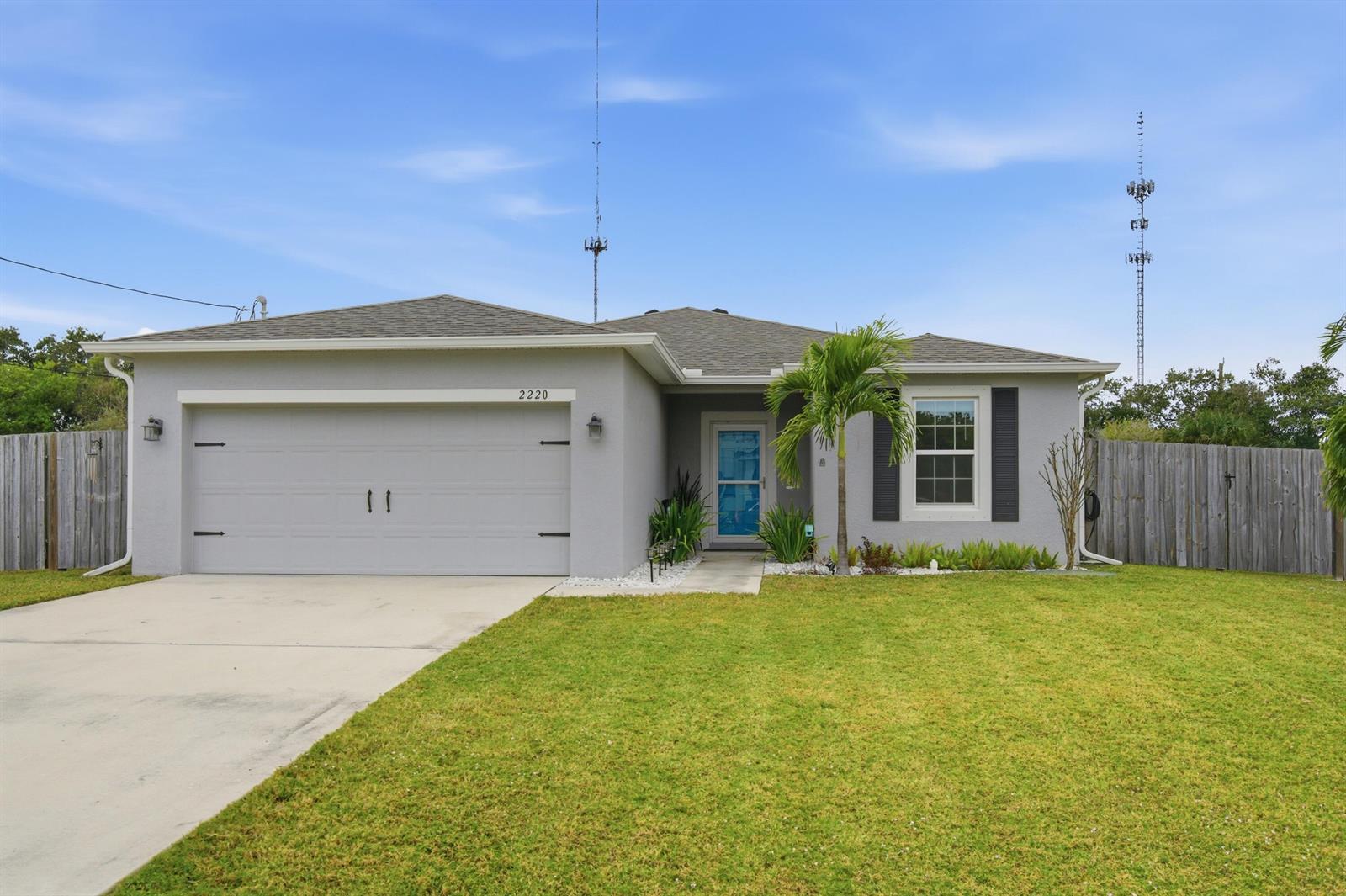 2220 SE Lucaya Street, Port St. Lucie FL 34952