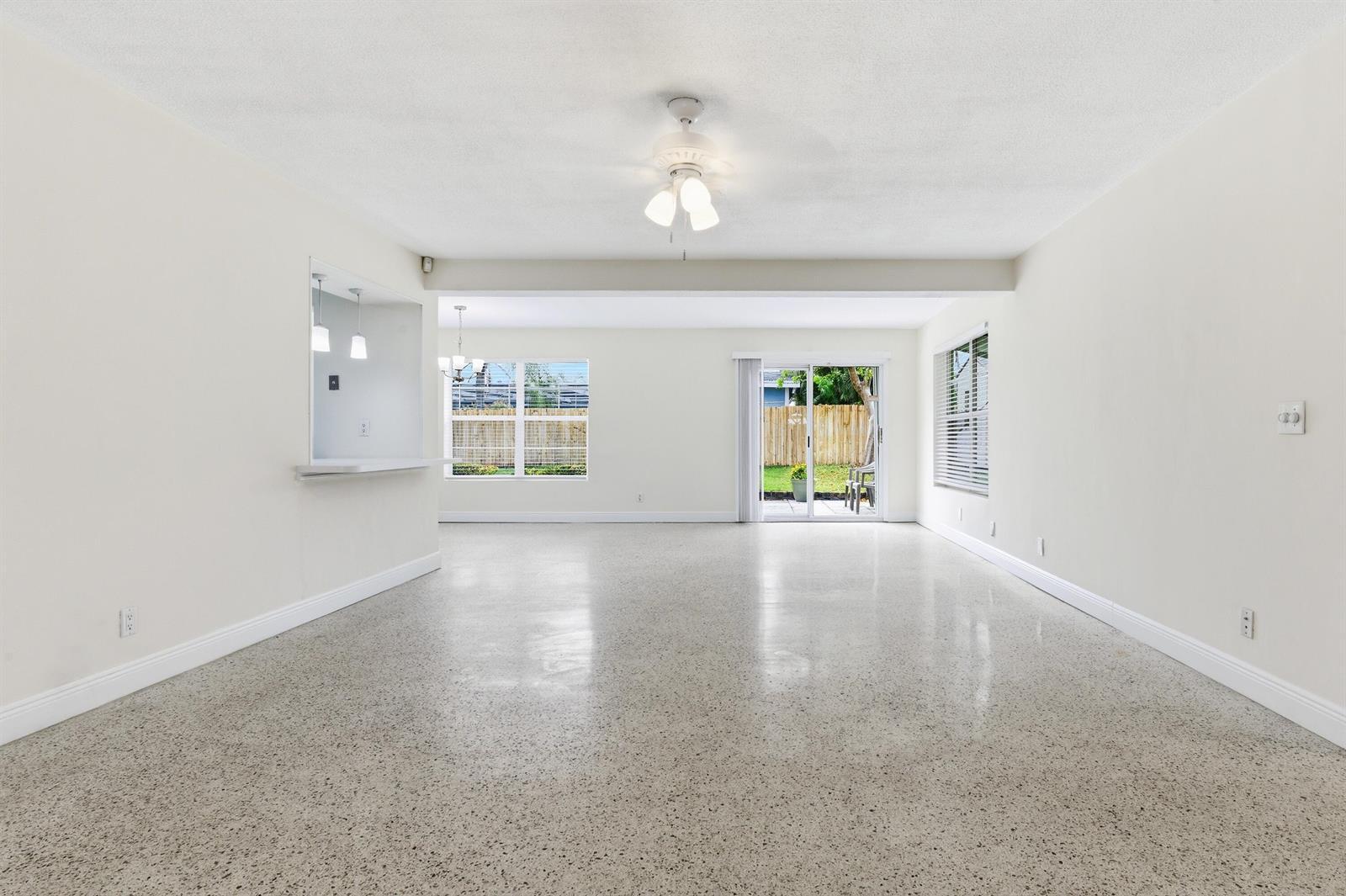 5650 Lake Osborne Drive, Lake Worth FL 33461 photo 5