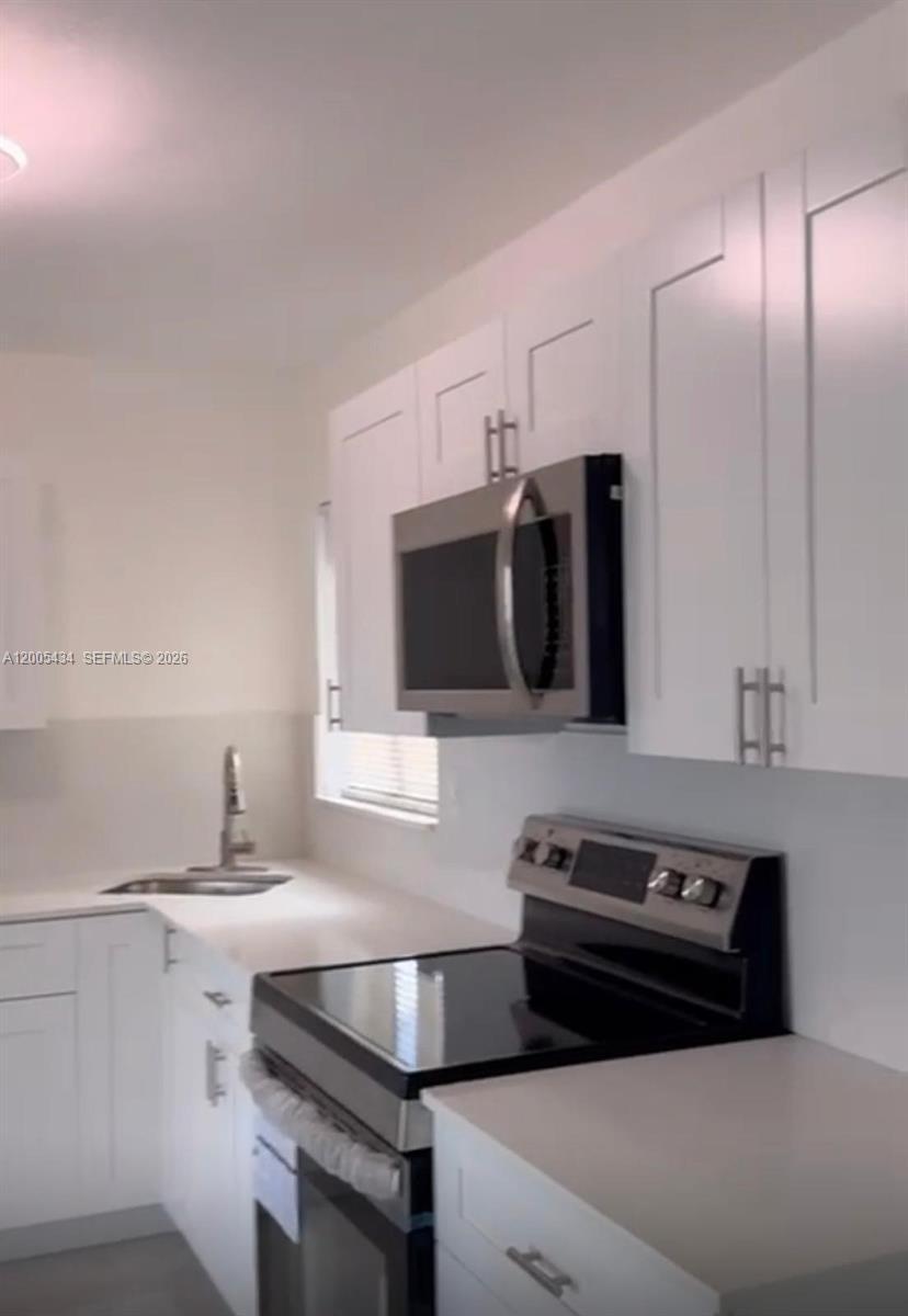1350 NW 189th Ter, Miami Gardens FL 33169 photo 4