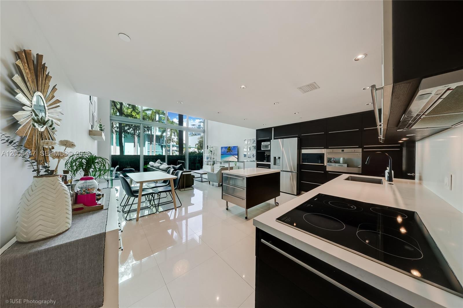 6000 Collins Ave # 118, Miami Beach FL 33140 photo 4