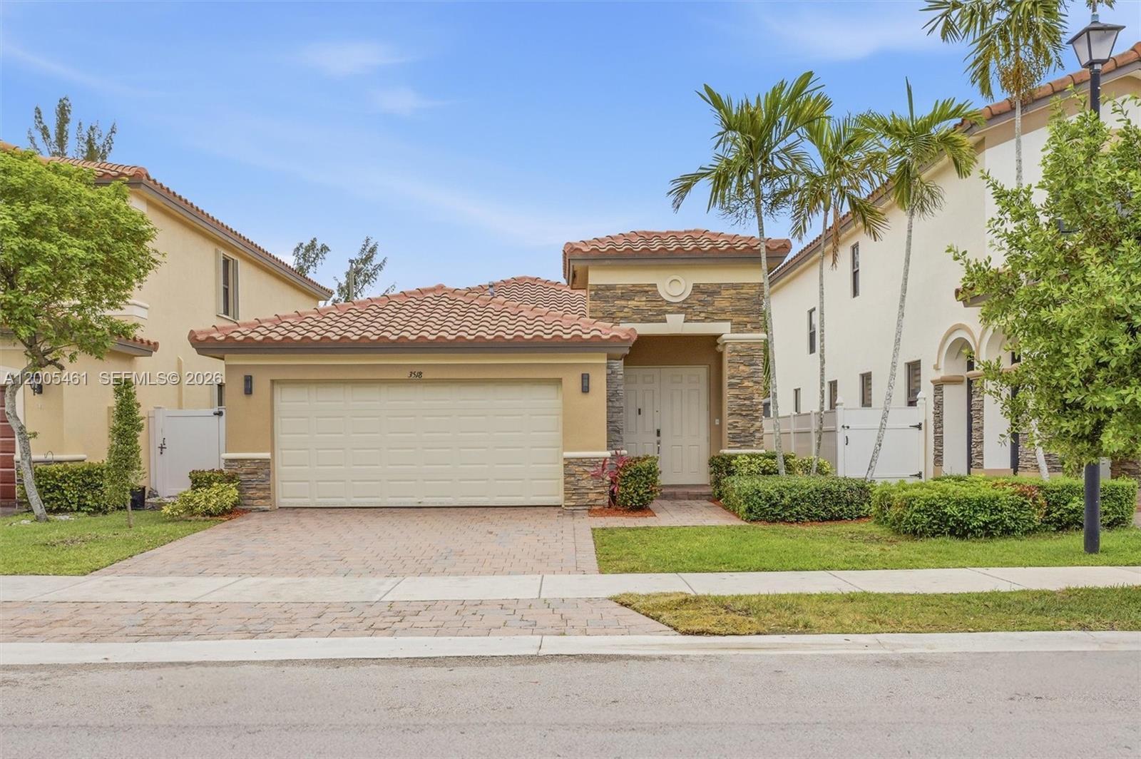 3518 W 86th Ter, Hialeah FL 33018 photo 3