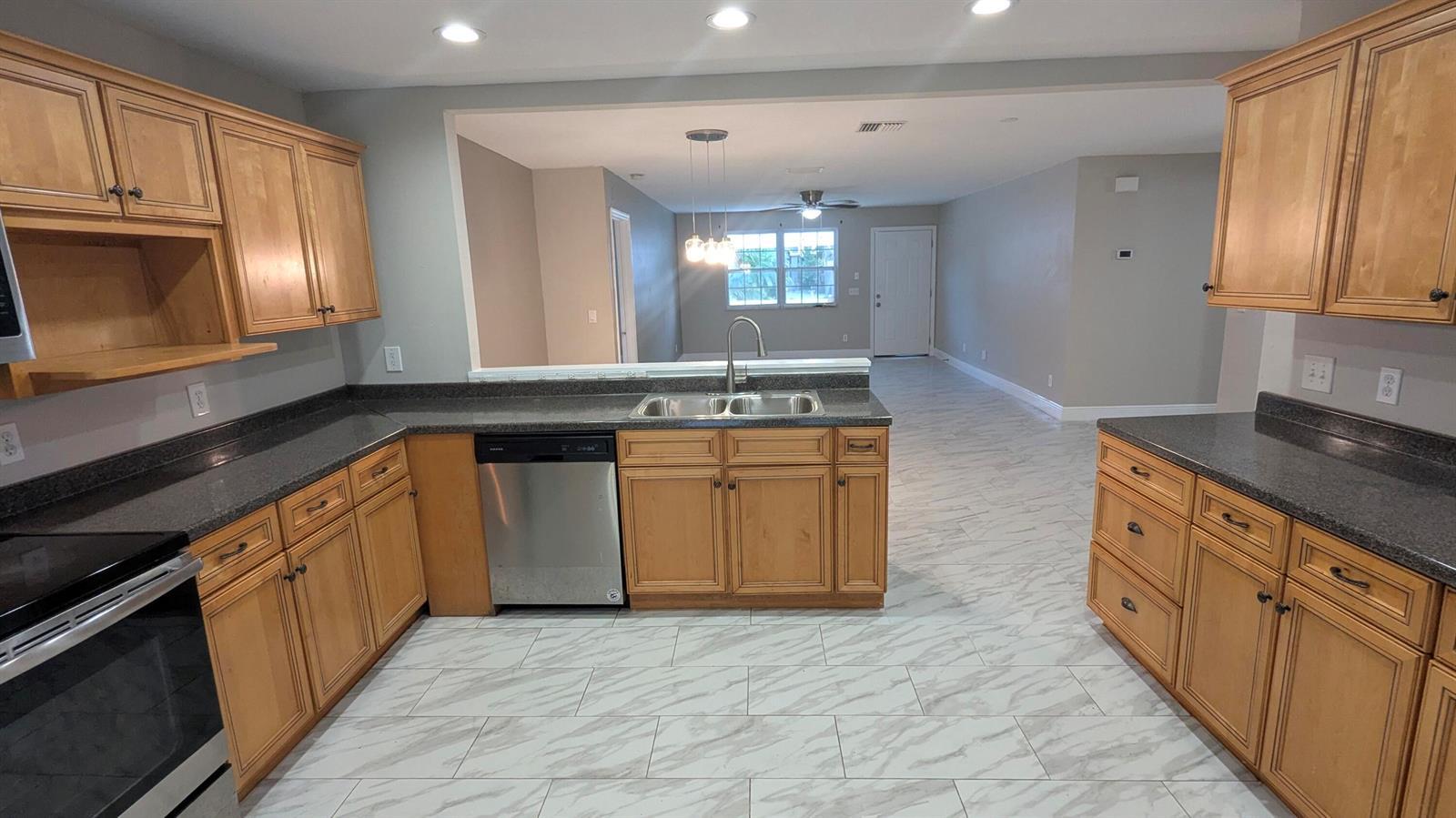 795 Rolling Hill Drive, Sebastian FL 32958