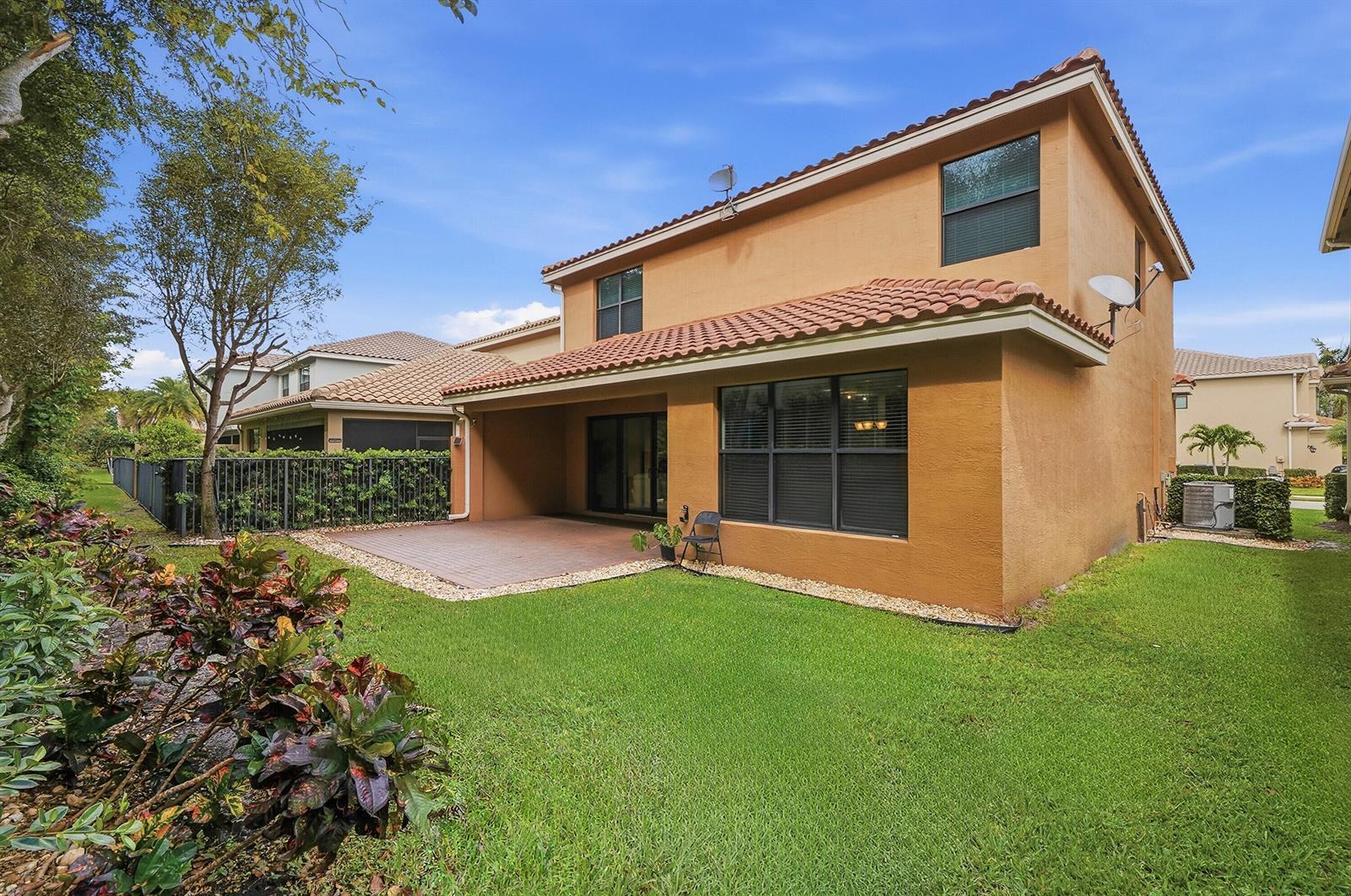 14085 Paverstone Terrace, Delray Beach FL 33446 photo 2