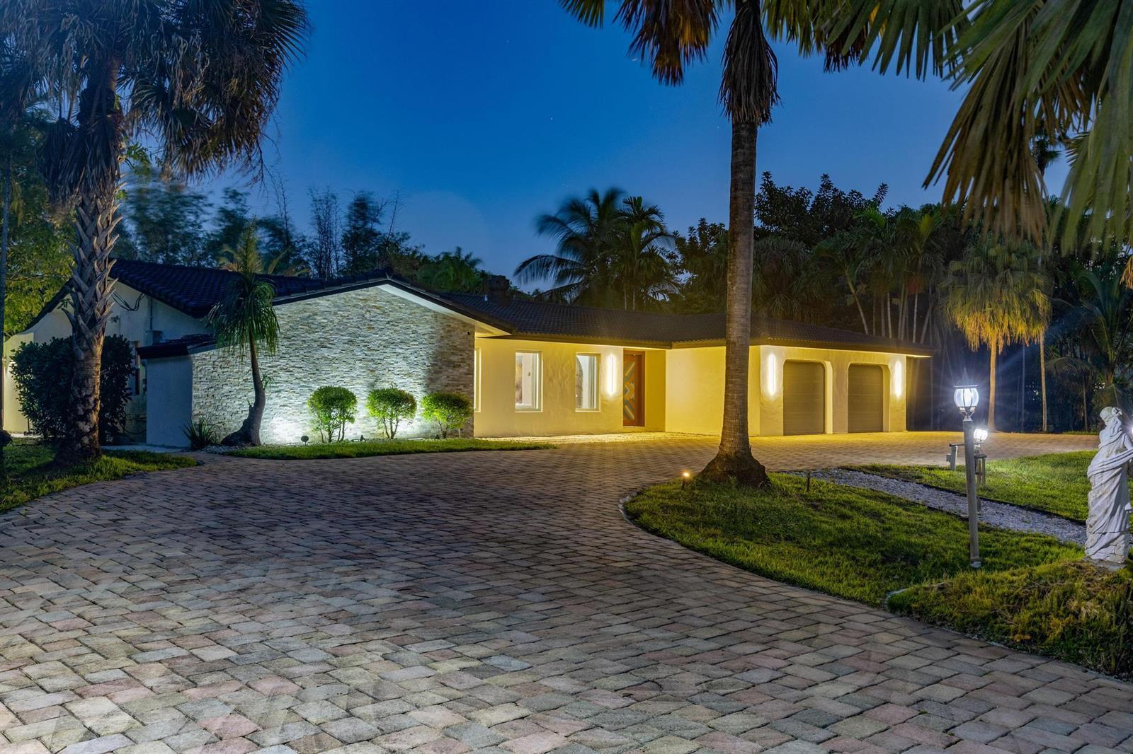 11621 NW 21st Court, Plantation FL 33323 photo 4