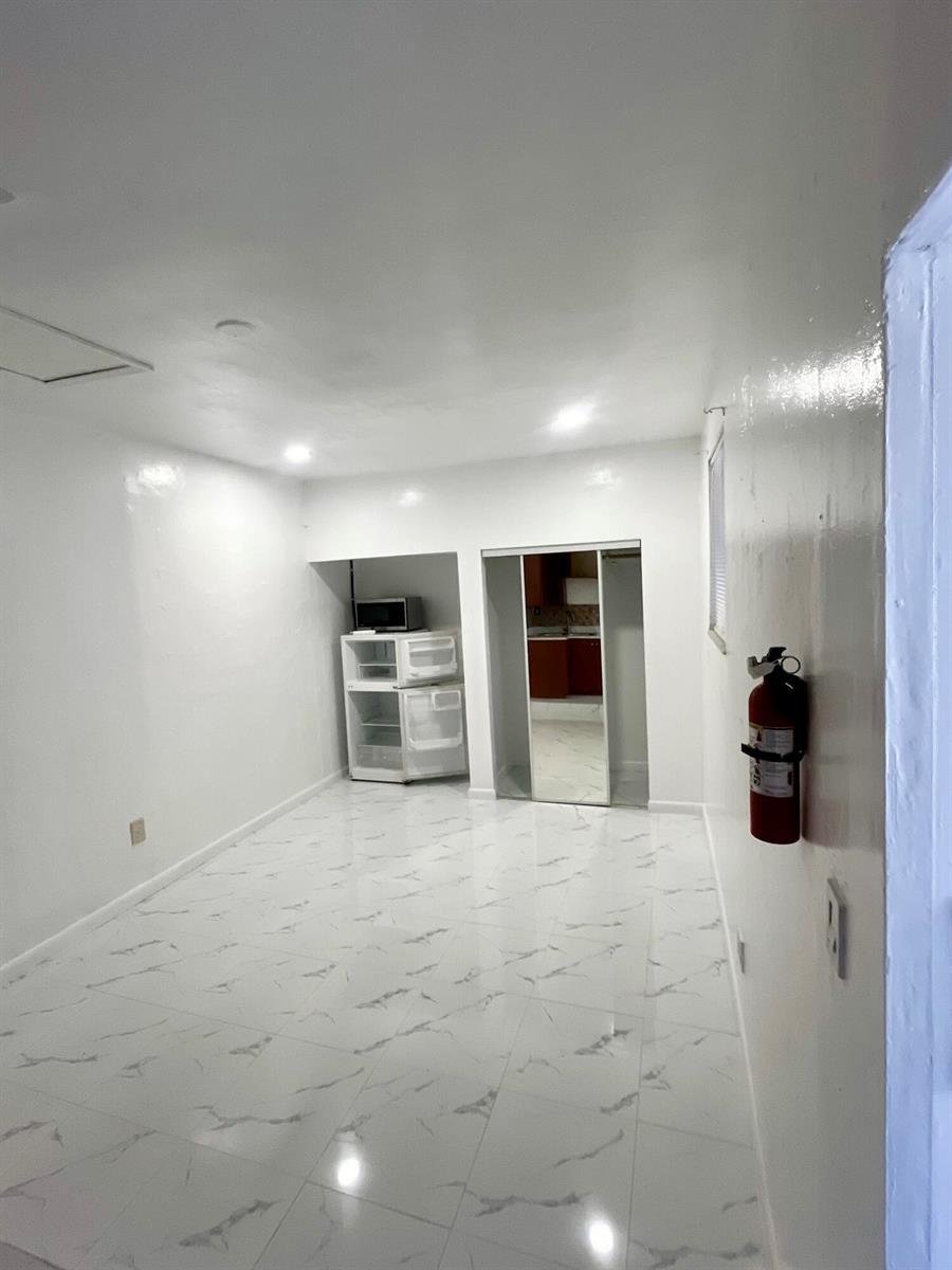 2321 Tarpon Drive Unit 2, Miramar FL 33023
