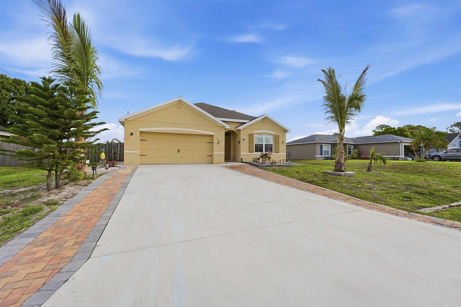1031 SW Alexandria Avenue, Port St. Lucie FL 34953 photo 2