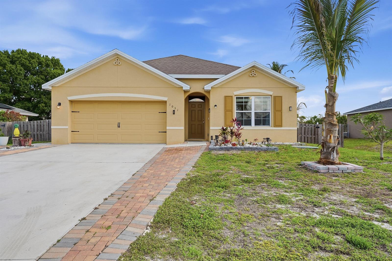 1031 SW Alexandria Avenue, Port St. Lucie FL 34953