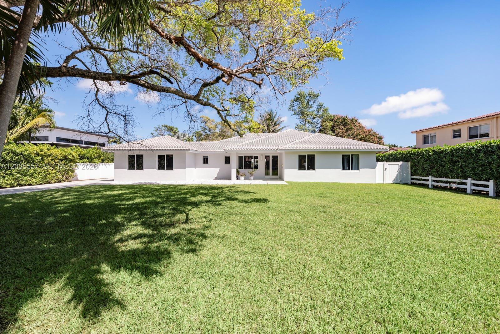 11555 Griffing Blvd, Biscayne Park FL 33161 photo 2
