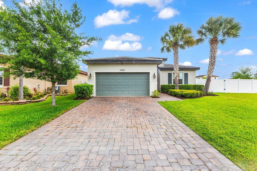 12431 NW Stanis Lane, Port St. Lucie FL 34987 photo 2