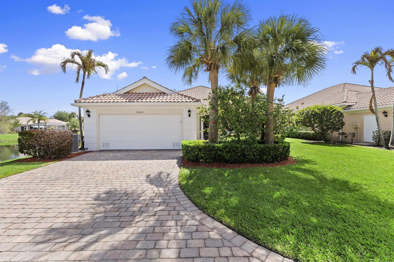 10949 SW Blue Mesa Way, Port St. Lucie FL 34987 photo 2