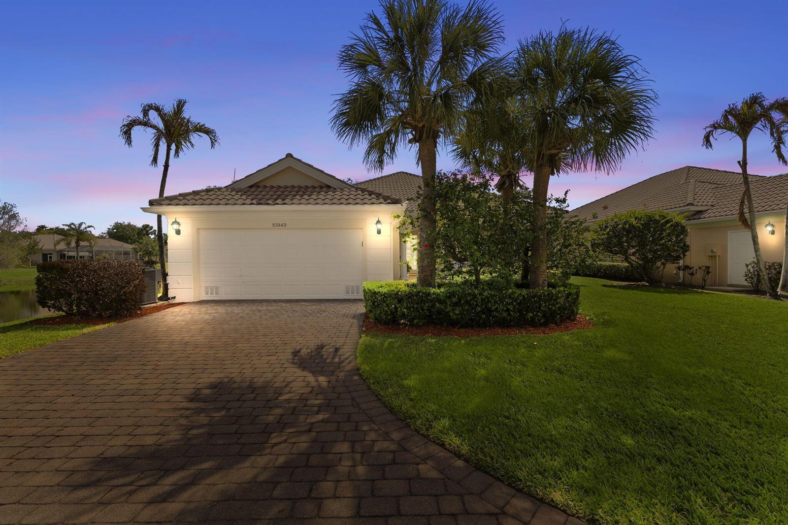 10949 SW Blue Mesa Way, Port St. Lucie FL 34987