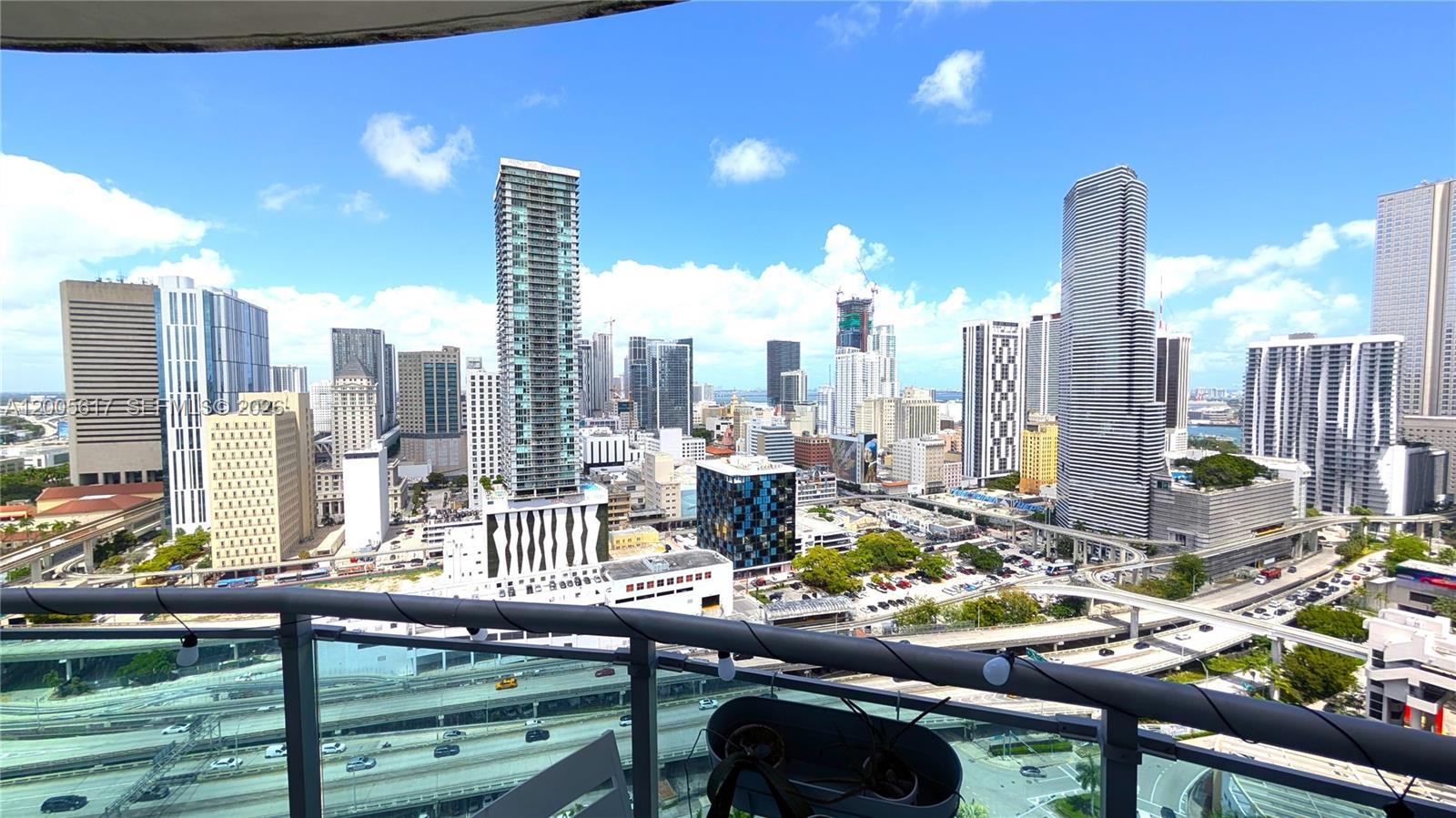 350 S Miami Ave # 2813, Miami FL 33130 photo 5