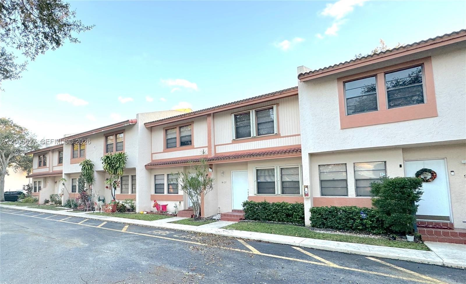 9120 NW 40th St # 18, Coral Springs FL 33065