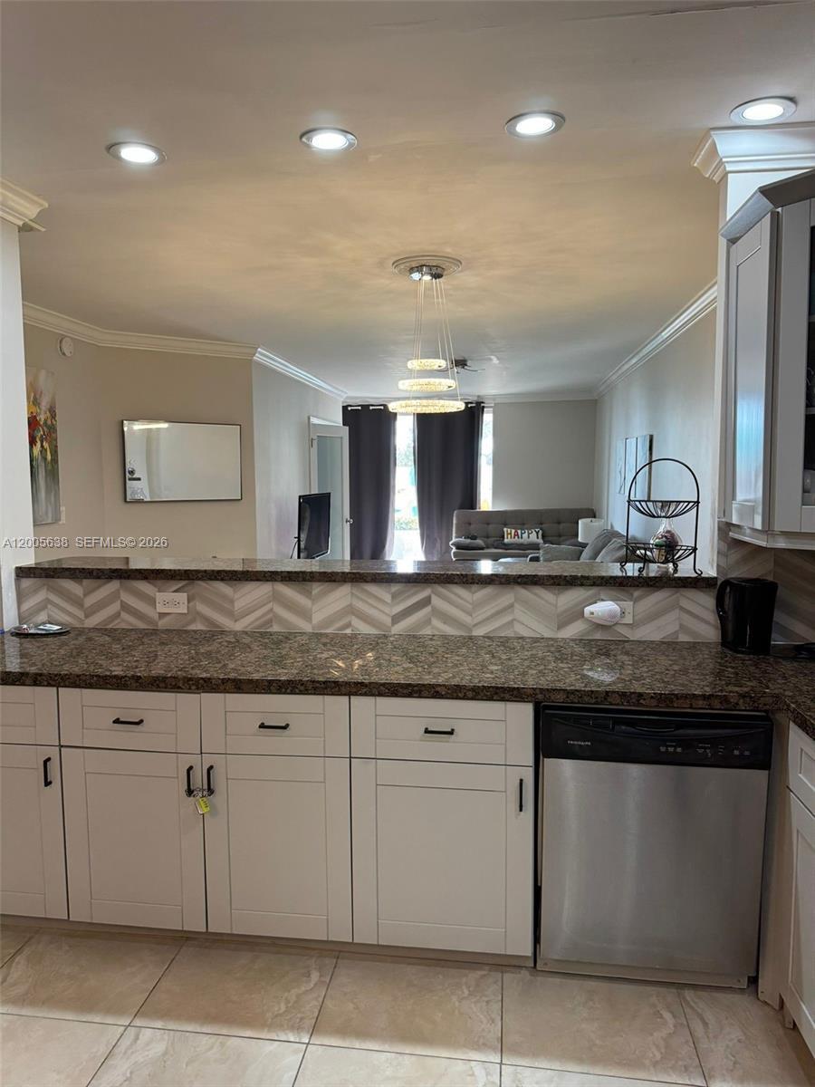 3725 S Ocean Dr # L12, Hollywood FL 33019 photo 3