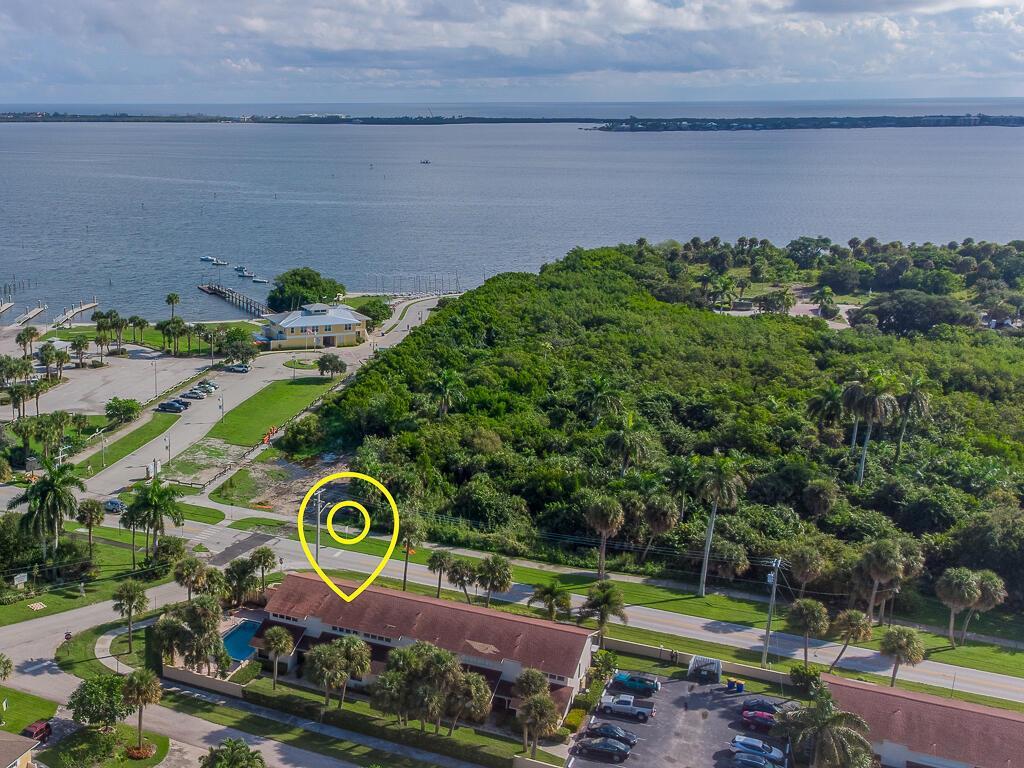 1903 NE Media Avenue, Jensen Beach FL 34957