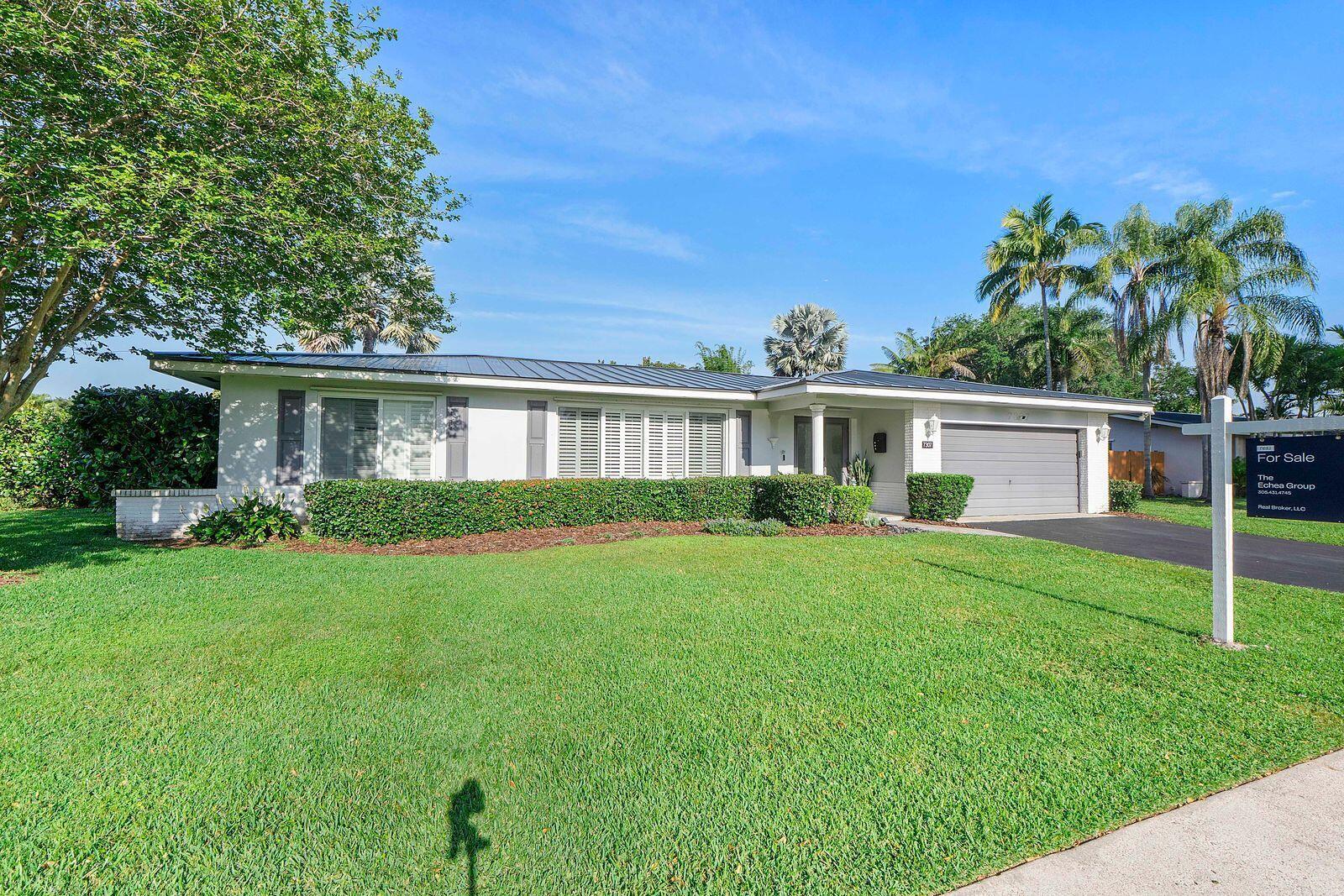 7307 SW 9th Court, Plantation FL 33317 photo 4
