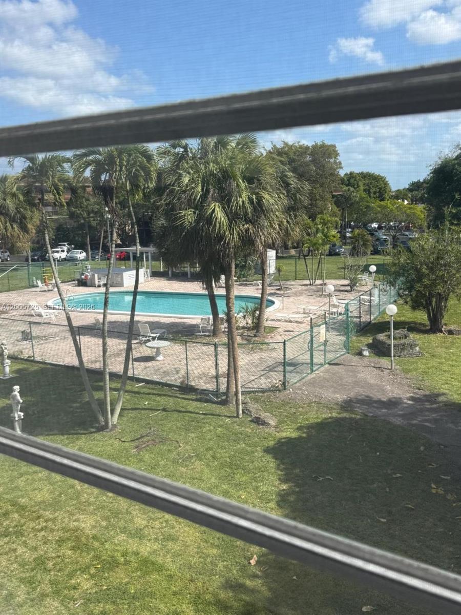 447 NE 195th St # 310, Miami FL 33179 photo 5