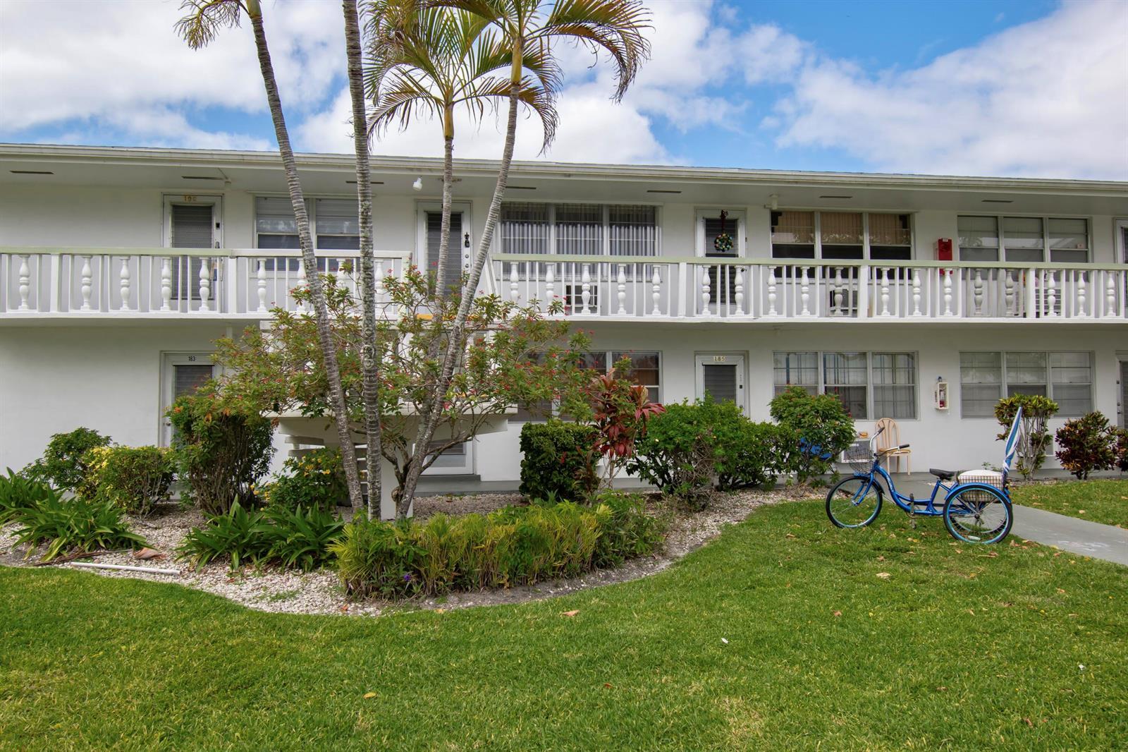 197 Andover H, West Palm Beach FL 33417