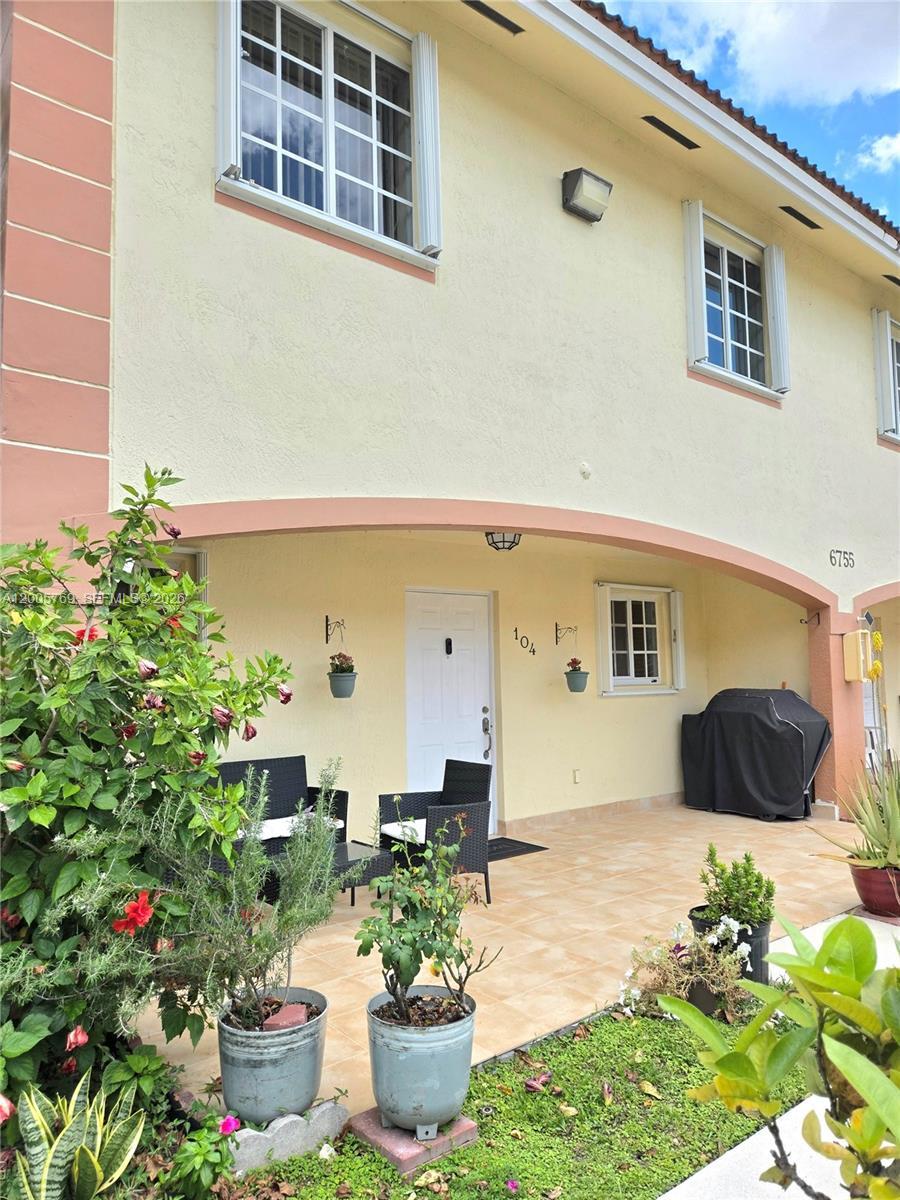 6755 NW 182nd St # 104, Hialeah FL 33015 photo 2