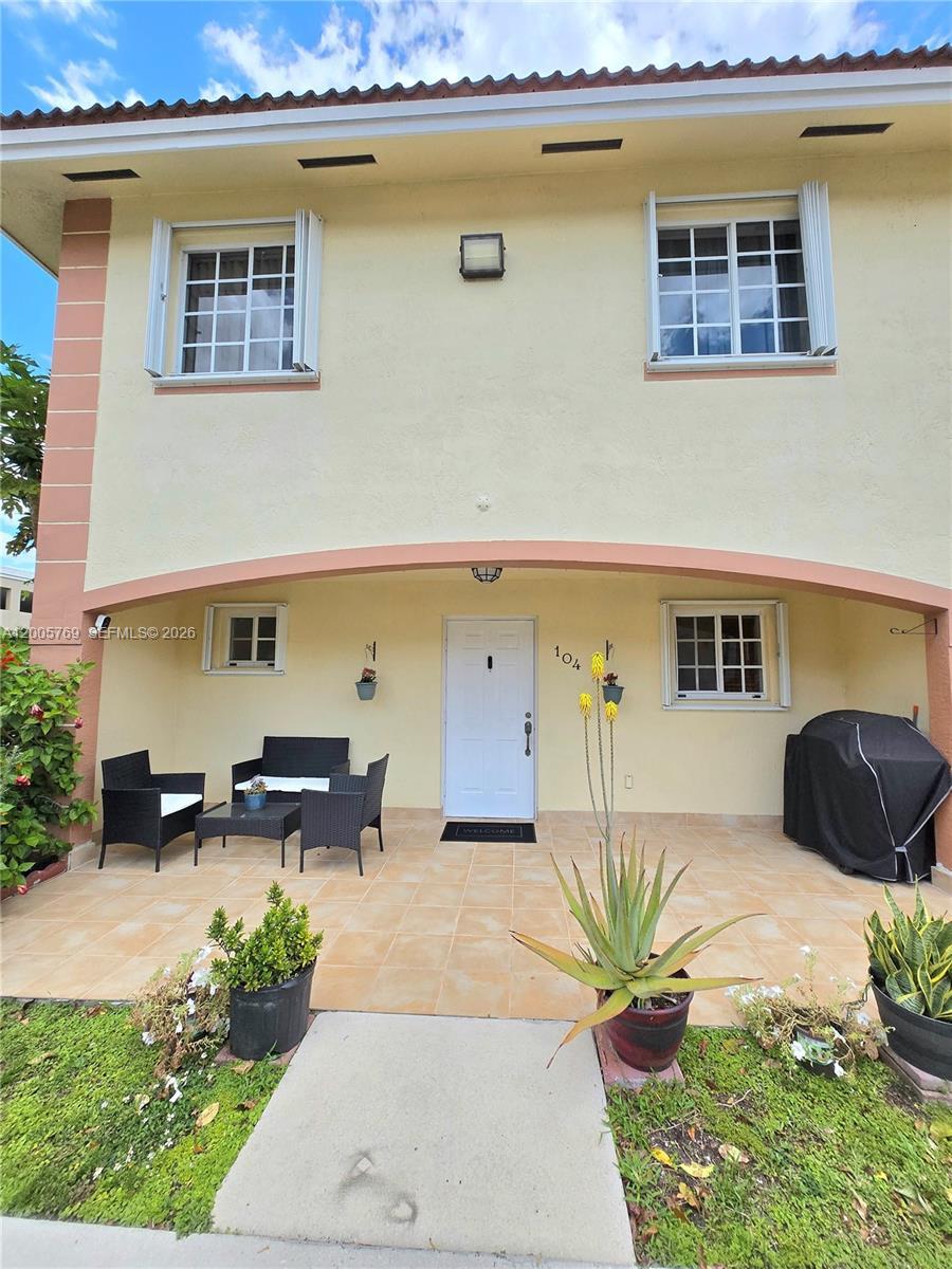 6755 NW 182nd St # 104, Hialeah FL 33015