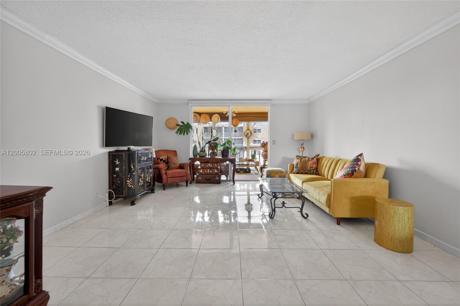 610 NE 12th Ave # 602, Hallandale Beach FL 33009 photo 2