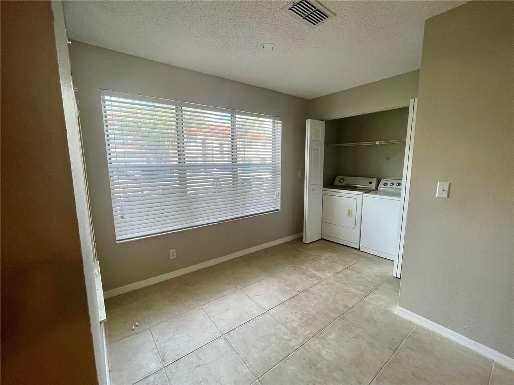 3350 N Pinewalk Dr Drive N # 1413, Margate FL 33063 photo 4