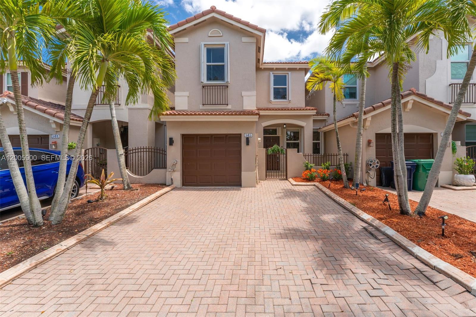 945 SW 154th Ct, Miami FL 33194 photo 4
