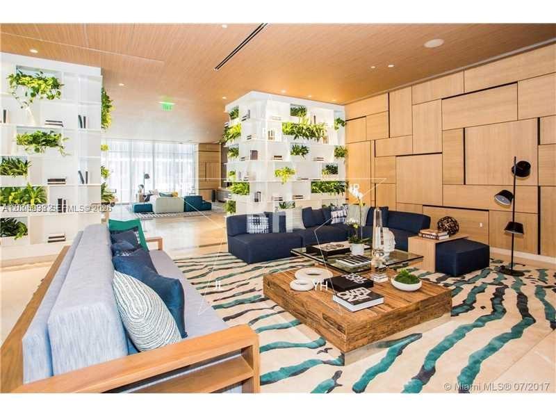 55 SW 9th St # 3610, Miami FL 33130 photo 4