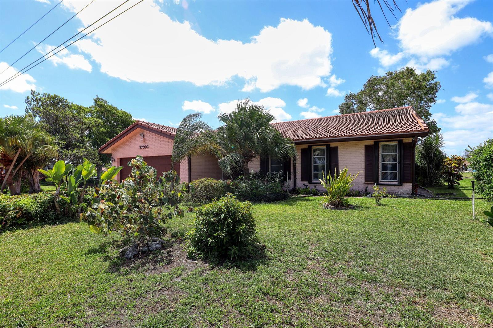 10500 NW 71st Place, Tamarac FL 33321 photo 5