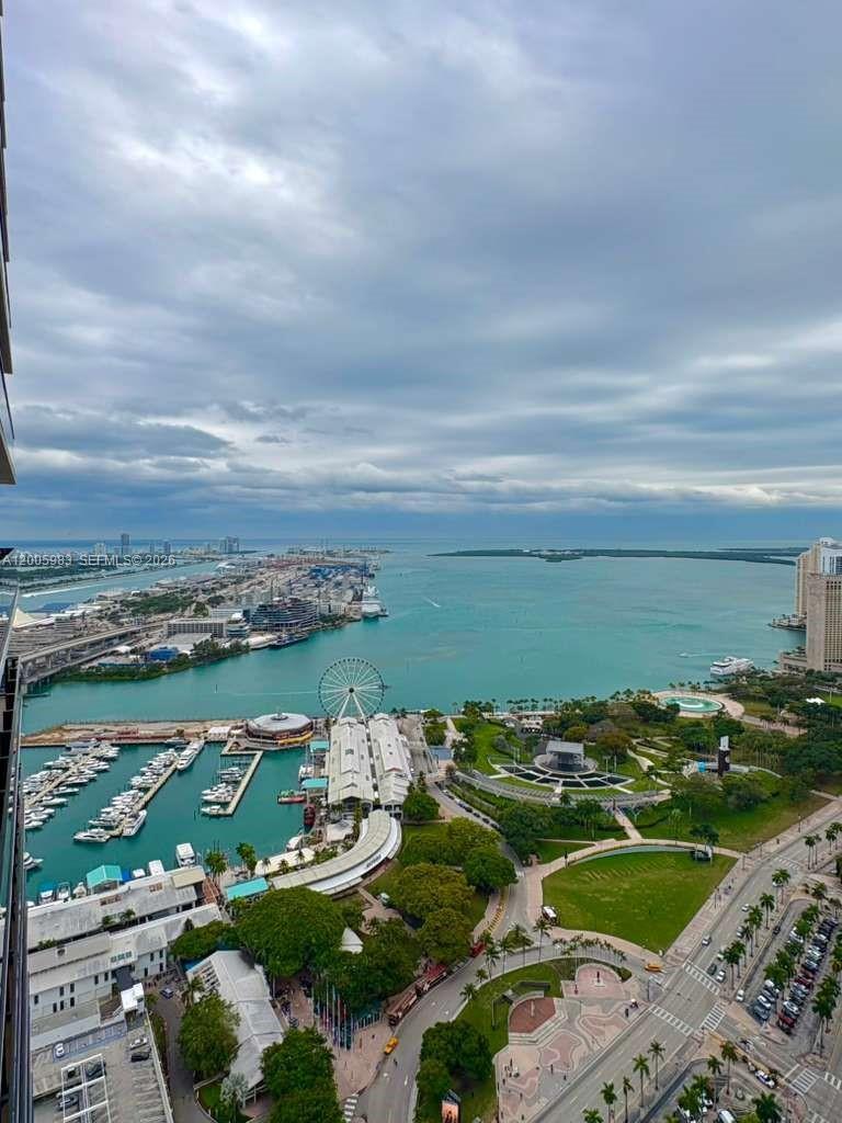 398 NE 5th St # 4313, Miami FL 33132 photo 2