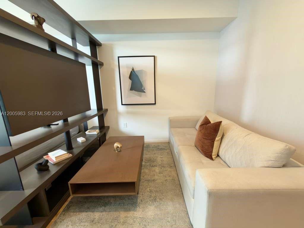 398 NE 5th St # 4313, Miami FL 33132 photo 5