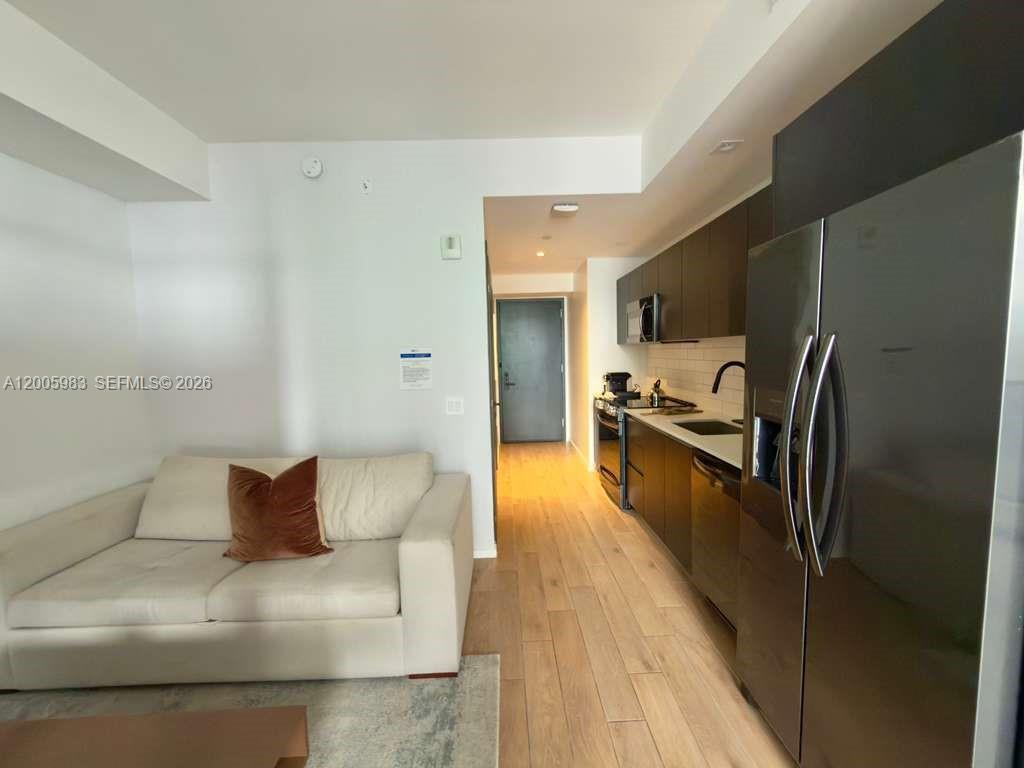 398 NE 5th St # 4313, Miami FL 33132 photo 4