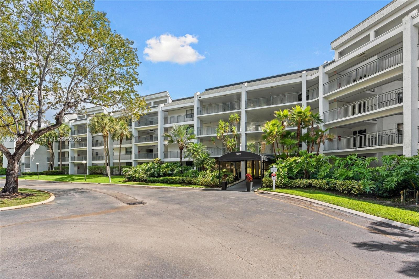 16171 Blatt Blvd # 401, Weston FL 33326