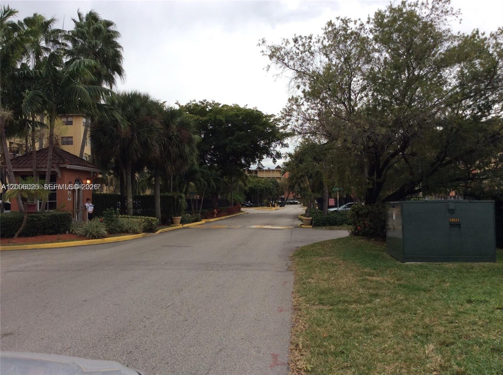 8290 Lake Dr # 108, Doral FL 33166 photo 2