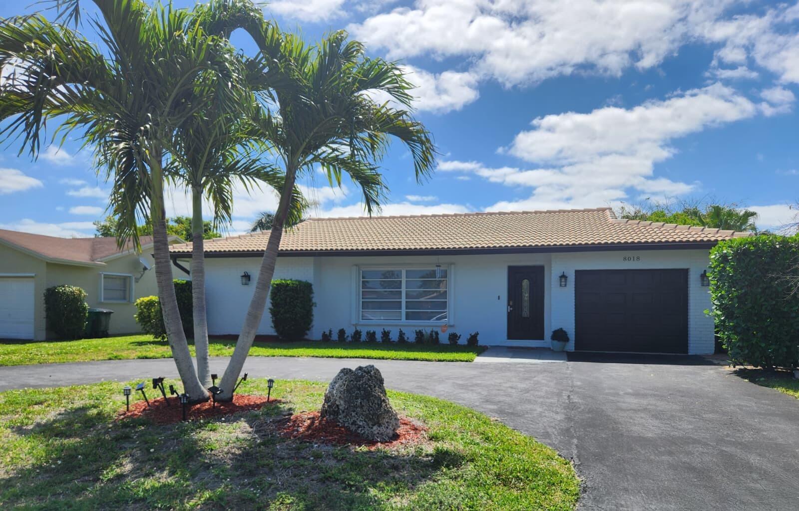 8018 NW 100th Terrace, Tamarac FL 33321
