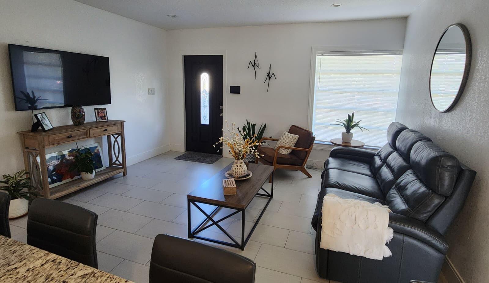 8018 NW 100th Terrace, Tamarac FL 33321 photo 4