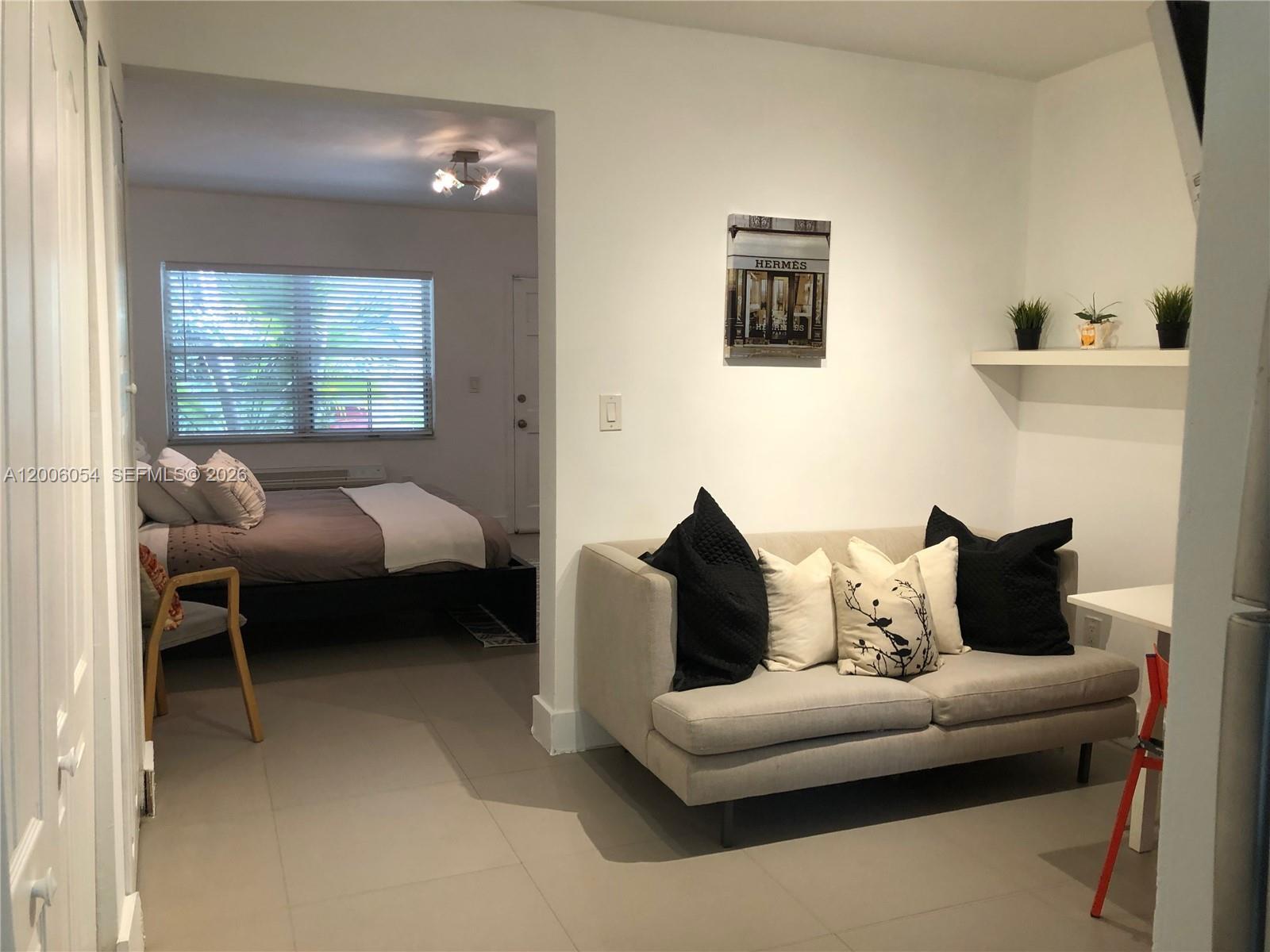 911 Meridian Ave # 105, Miami Beach FL 33139 photo 4