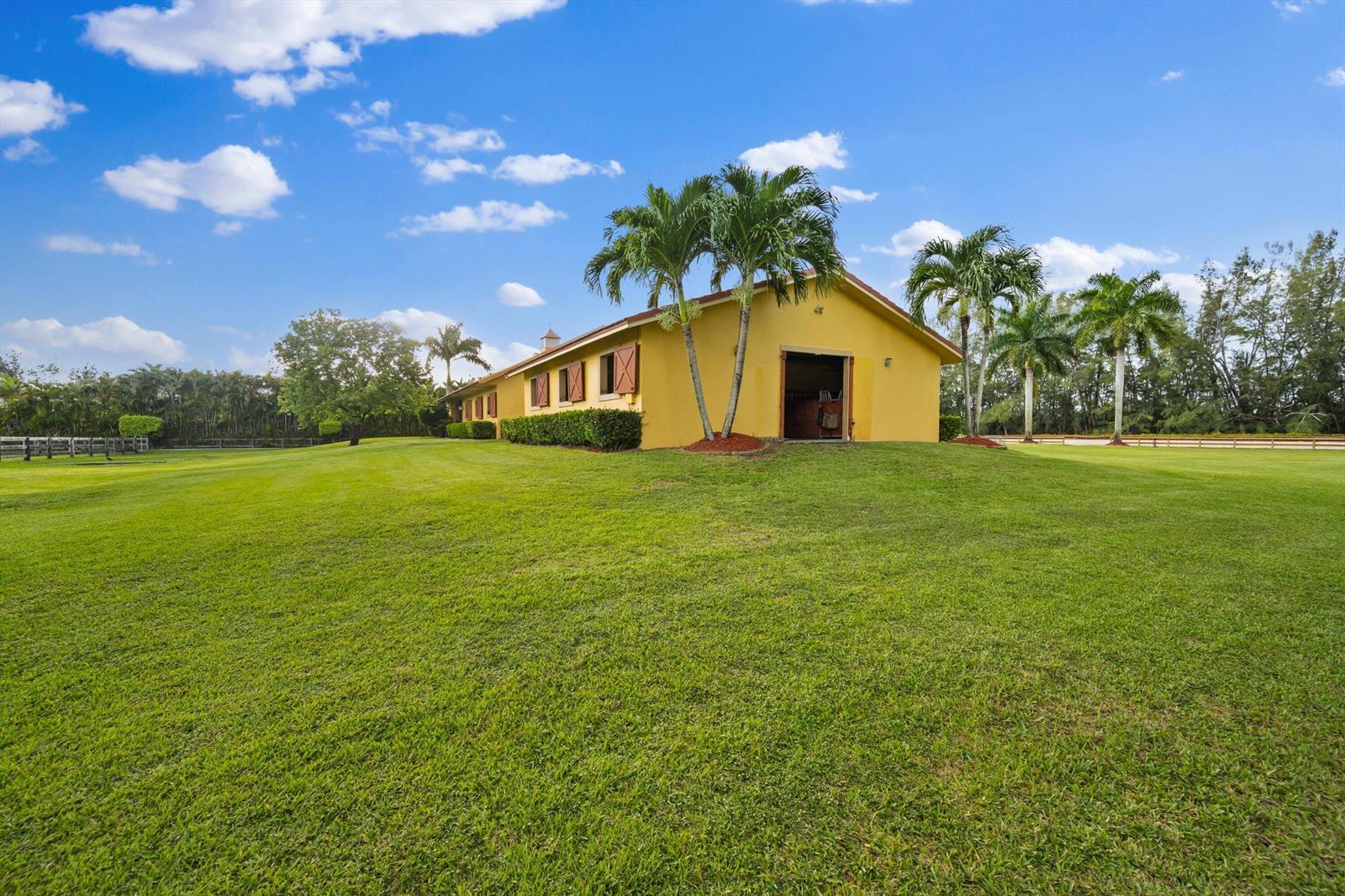 11861 Hawk Hollow, Wellington FL 33449 photo 3