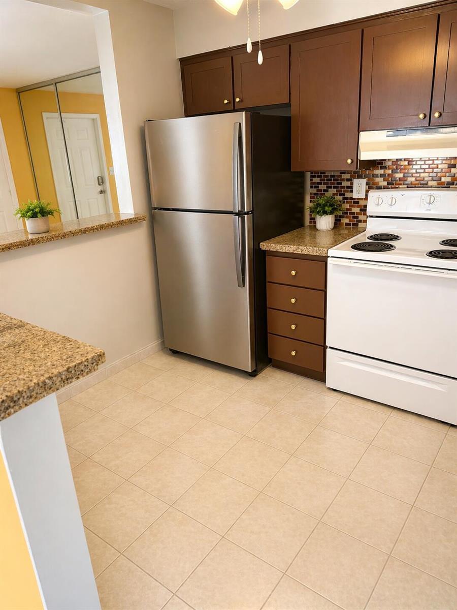 3034 Arthur Street, Hollywood FL 33021 photo 4