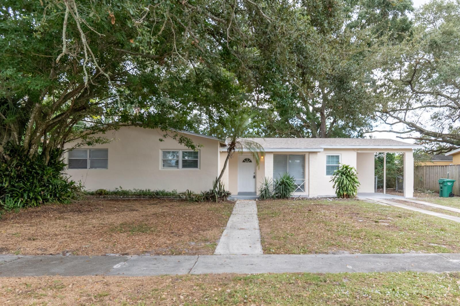 170 SE Serenata Court, Port St. Lucie FL 34983