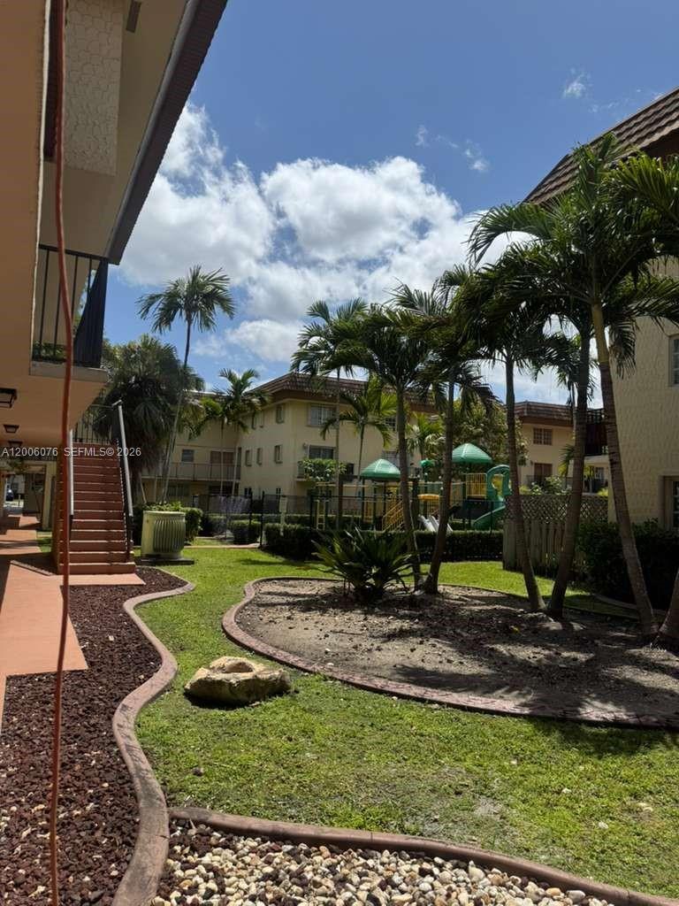 8500 SW 109th Ave # 216, Miami FL 33173
