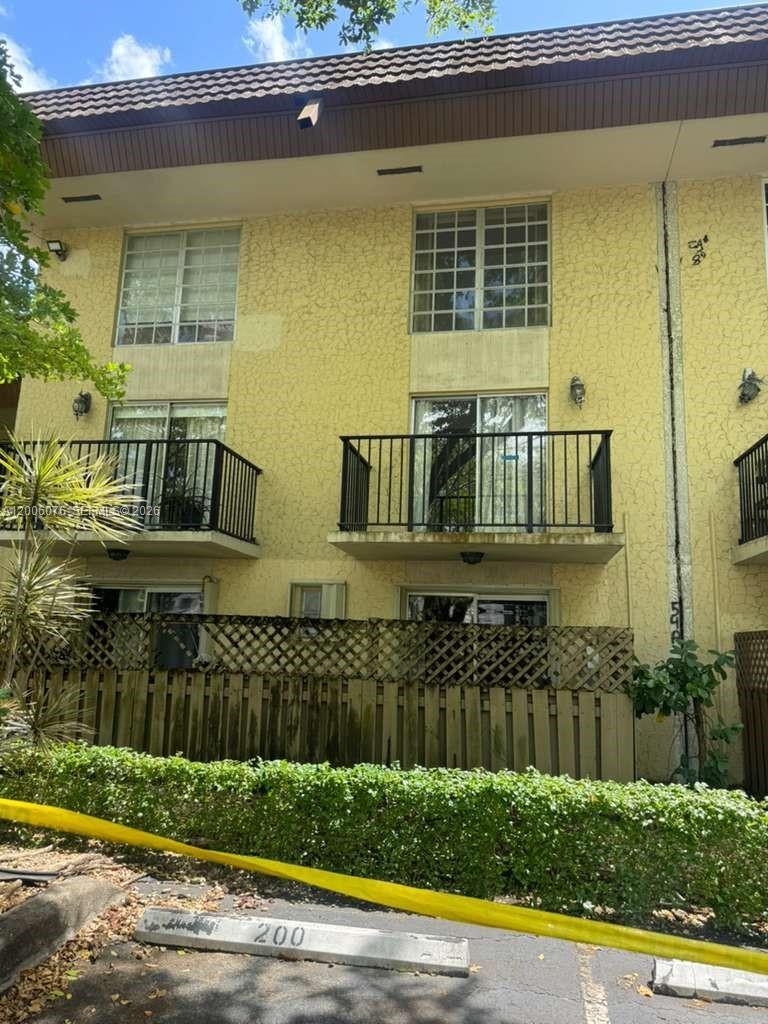 8500 SW 109th Ave # 216, Miami FL 33173 photo 4