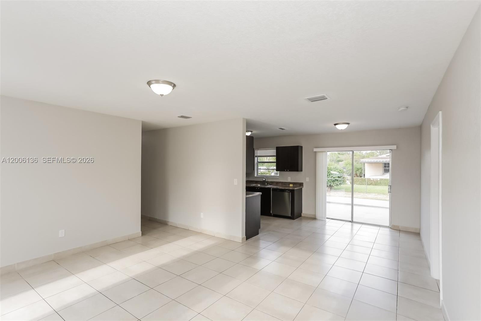 18931 NW 33rd Pl, Miami Gardens FL 33056 photo 3