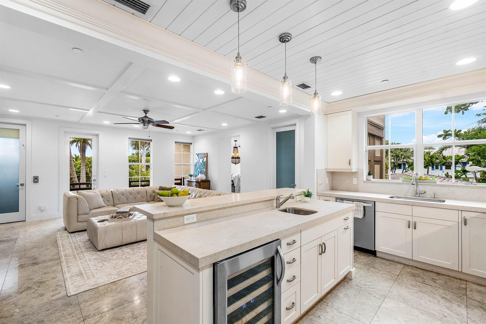 1108 Coconut Row, Delray Beach FL 33483 photo 4