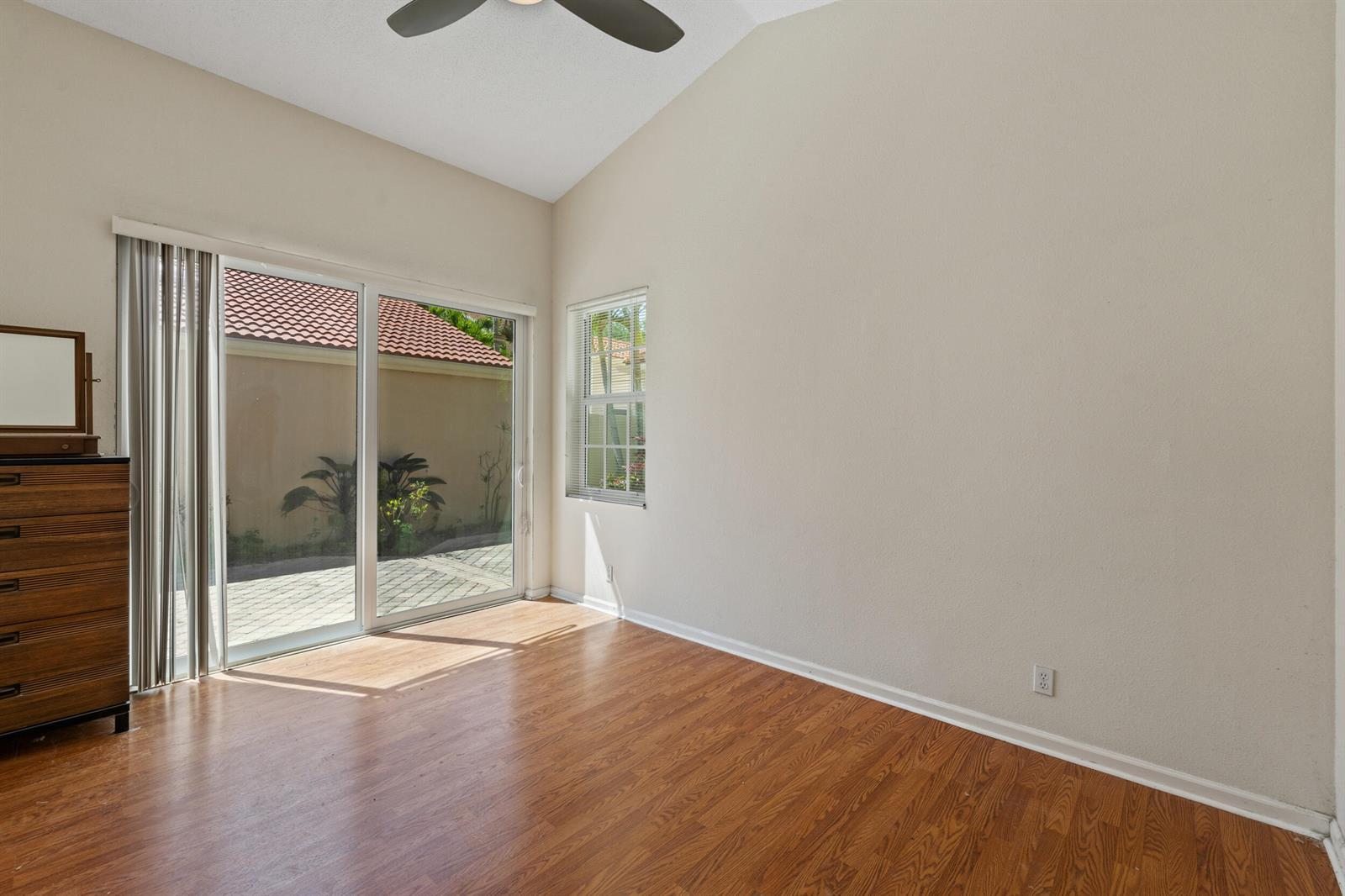 15 Via Carrara, Palm Beach Gardens FL 33418 photo 3