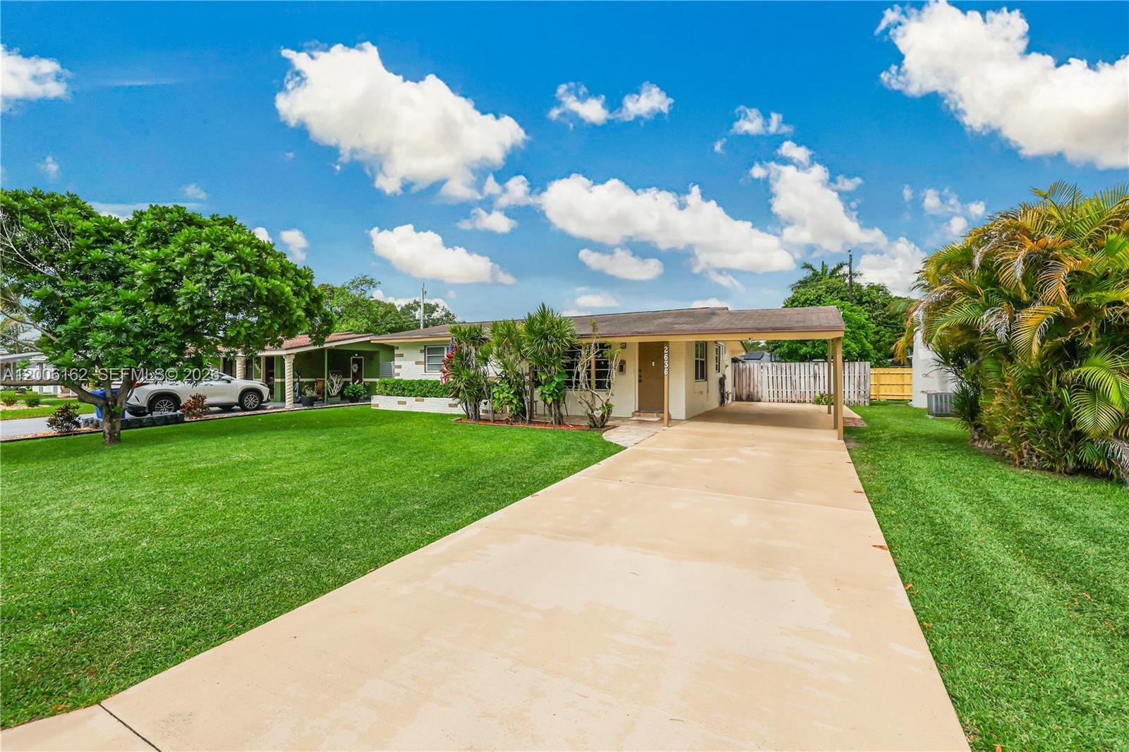 2636 Havana Dr, Miramar FL 33023 photo 3