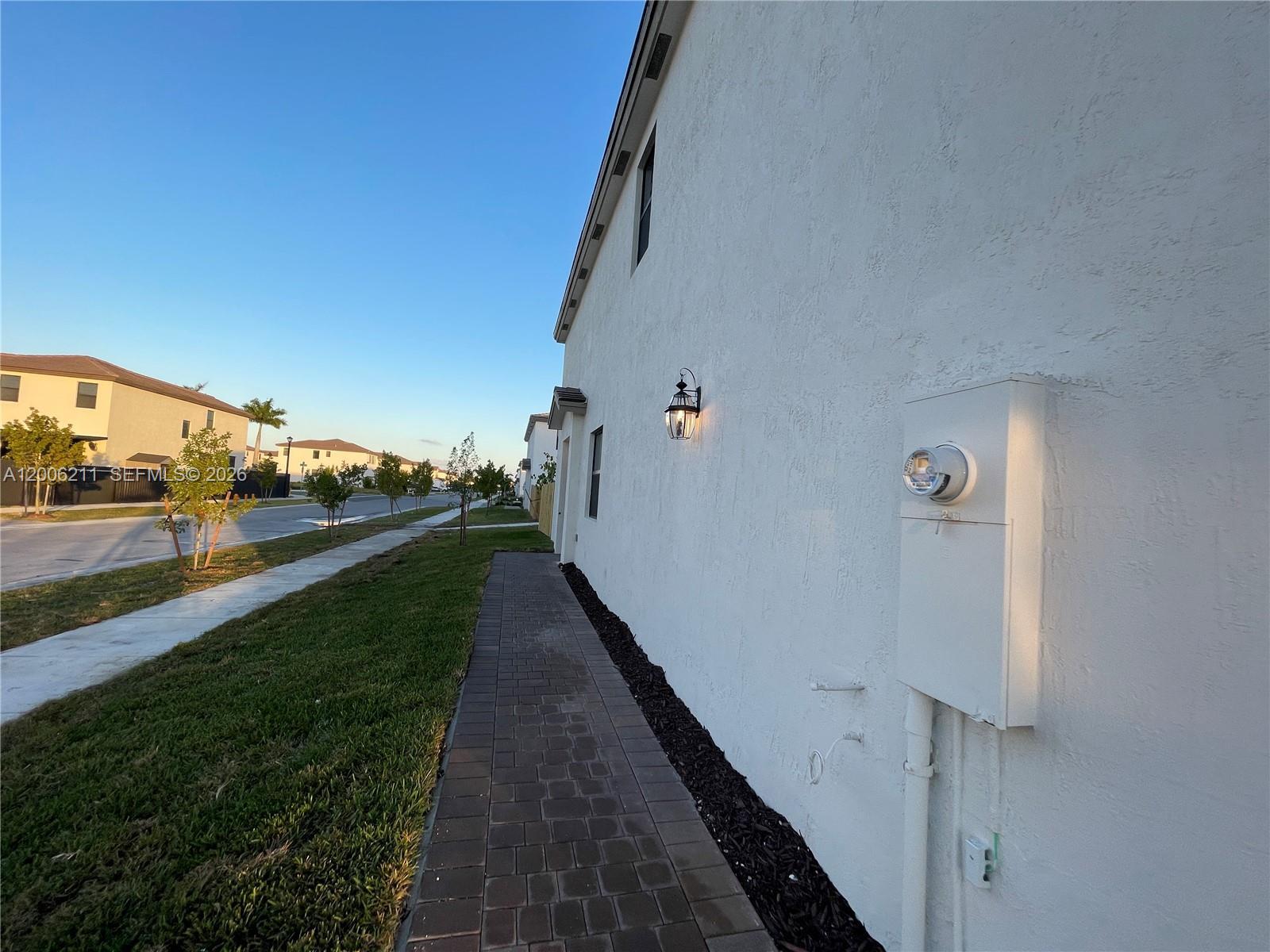 23011 SW 131st Ave # 23011, Miami FL 33170 photo 2