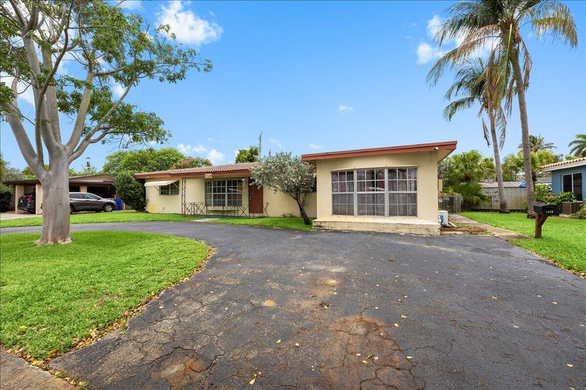 1329 SW 1st Terrace, Pompano Beach FL 33060 photo 3