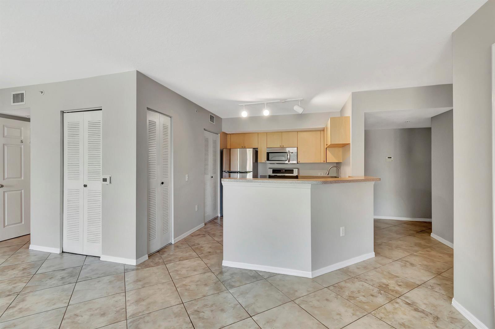 116 Villa Circle # 116, Boynton Beach FL 33435 photo 5